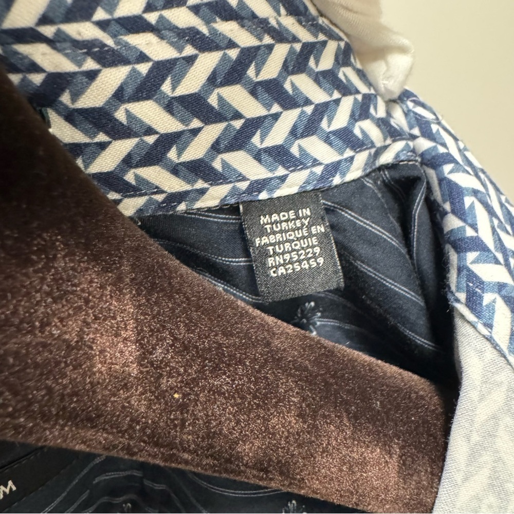 Ted Baker London Slim Fit Blue Geometric Print Shirt (Size 4 / L) - Picture 13 of 16